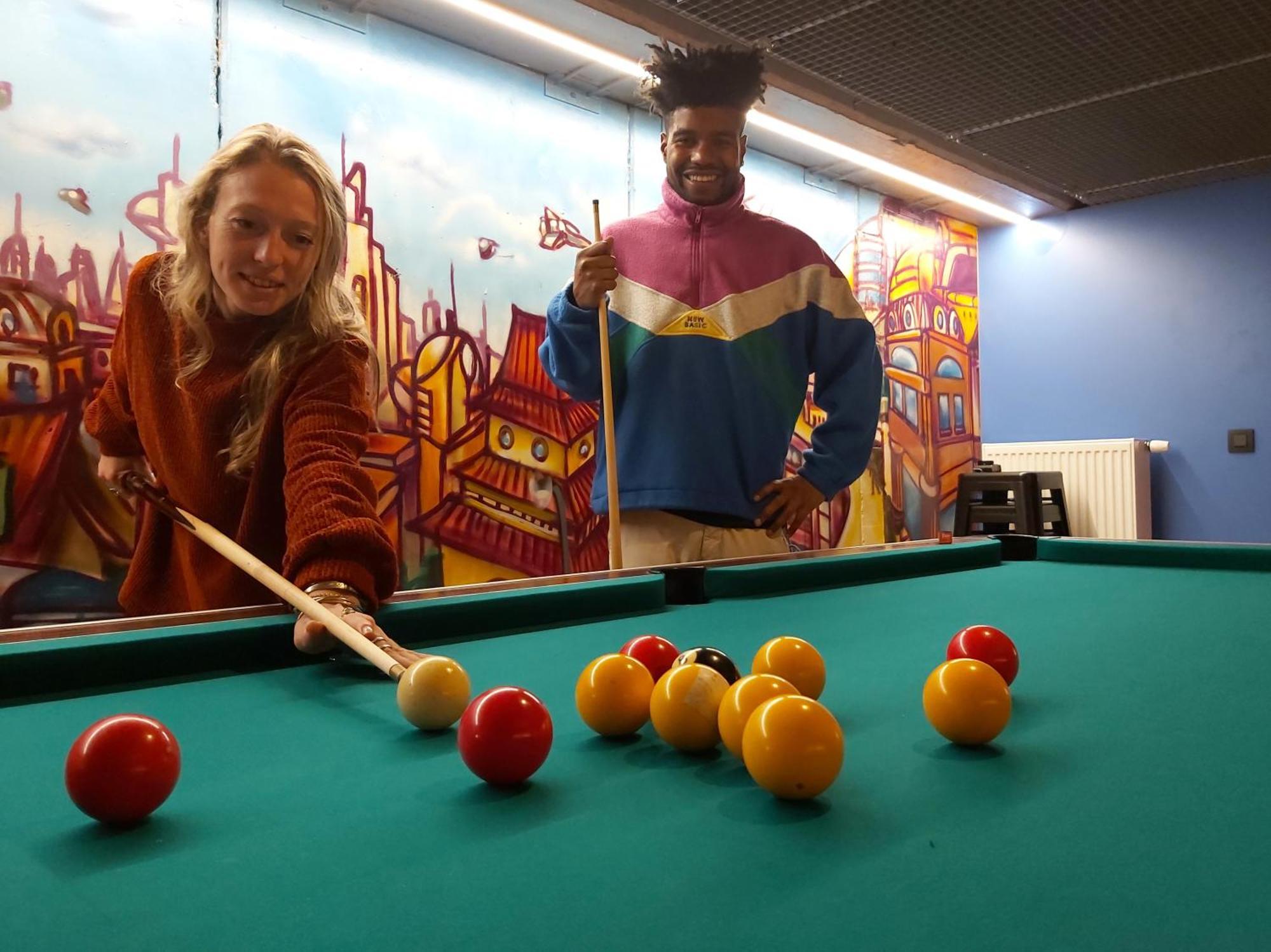 Sleep Well Youth Hostel — Photos 1